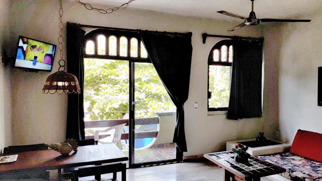 فندق هوتل سوليمار إن سويتس زيهواتانيجو المظهر الخارجي الصورة